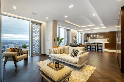 2 bed, 3 bath Penthouse in Manchester - Photo 1