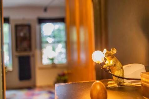 Severn Grove 26-31.jpg