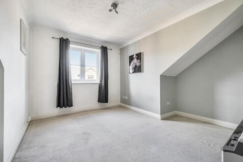 1347787-11-68b585...