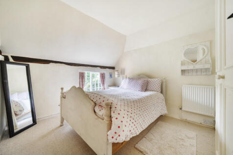 1353944-17-68c9af...