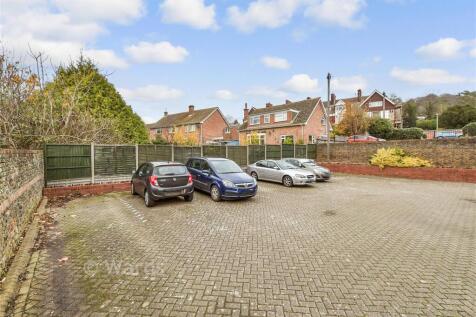 Driveway/Parking....