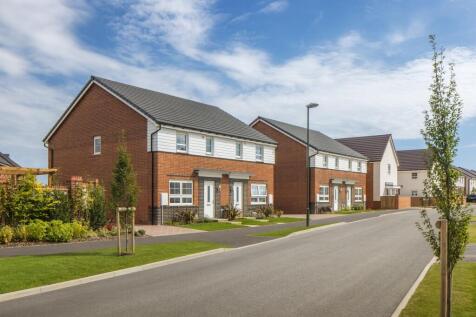 Outside view of 3 bedroom homes on the boulevard at Ryebank Gate
