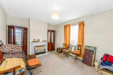 86 eden road-6.jpg