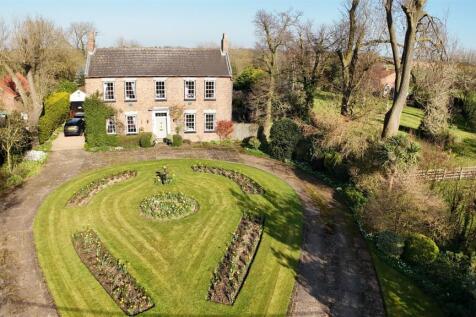 4 bedroom Detached for sale