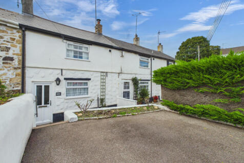 2 Bedroom Mid Terraced House for Sale