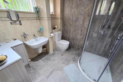 Ground Floor Shower Room