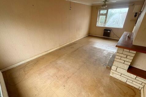 Lounge from hall ...