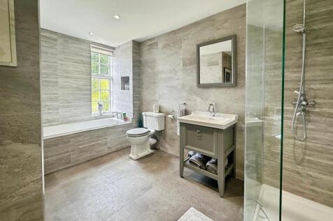 cc2eb997--4134-941C-73084D66EEBA-66306-0000156FD48