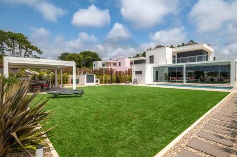 villa in Nadadouro