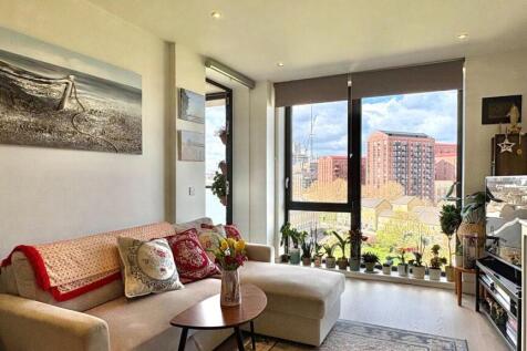 Blair Street, E14 For sale 1 bedroom, Flat by Barr