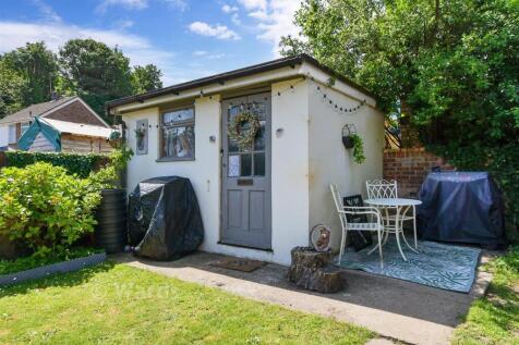 Workshop/Outbuildings