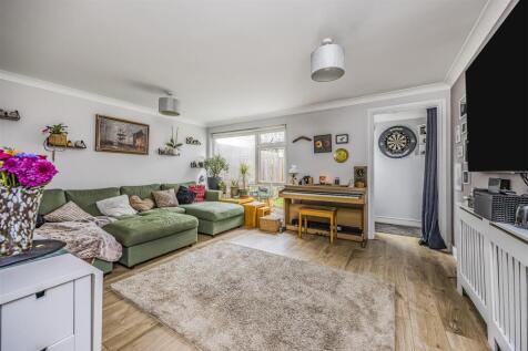 9 Magpie Walk, Waterlooville-PorticoMarketing-Sold