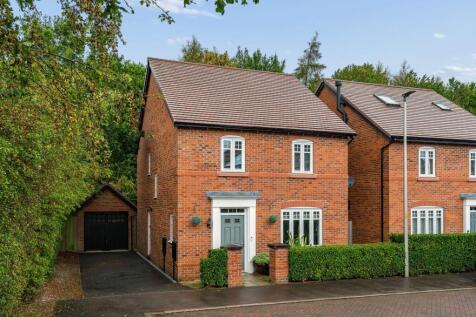 Front EmilyDimelowEwemoveWhitchurchandNantwich (2)