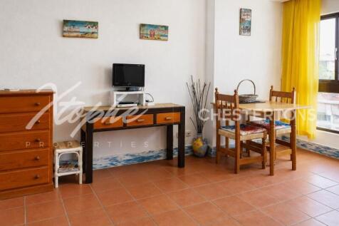 Vilamoura Studio Apartment For Renovation For Sale Walking Distance To The Marina (1)