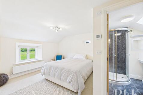 Bedroom 1 & en-suite