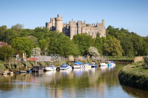 Arundel Castle & River