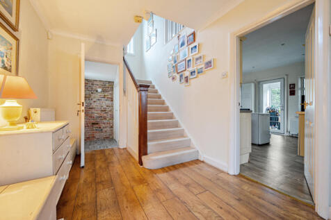 1418007-3-69a083d...