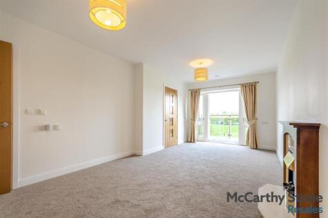 8687085-interior11.jpg