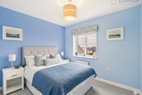 EWEMOVE SOUTH MOLTON - BEDROOM 3