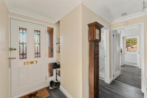 50 Brantwood Rise, Banbury-4.jpg