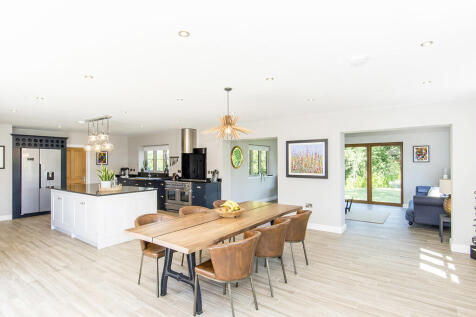 Kitchen/Diner/Liv...