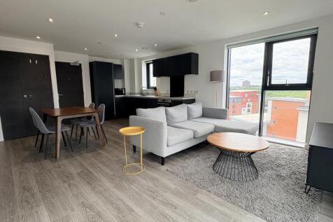 A well-presented one-bedroom apartment finished to a high standard, offering modern living with allocated parking in a convenient Salford location.