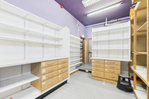 CAM03481G0-PR0106-STILL002