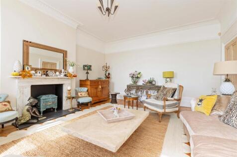 1 16 Heene Terrace_14.JPG