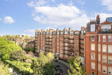 Oakwood Court