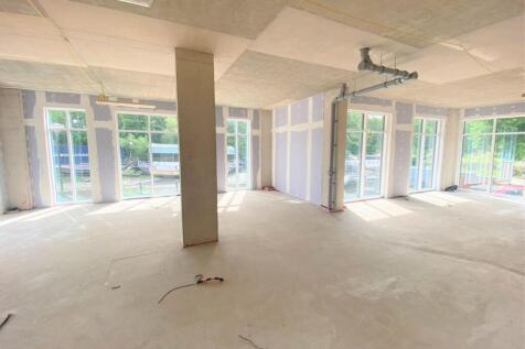 Unit 3 Lion Wharf - Old Isleworth (2) (Copy).jpg