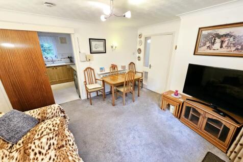 35bc40fa-b27c-4b01-af0e-fdacde1b292a