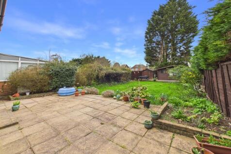 CAM02435G0-PR0174-STILL034.jpg
