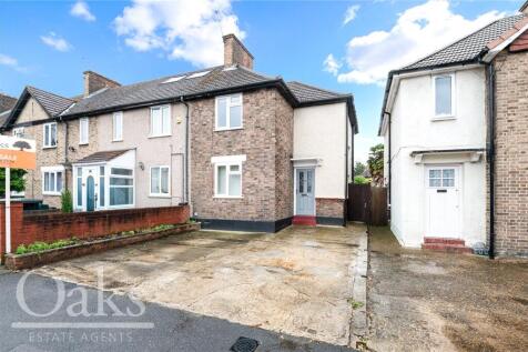 Oaks Estate Agents are delighted to present Hawkes Road to the market, a charming three-bedroom terraced house situated on a popular residential road in the heart of Mitcham.