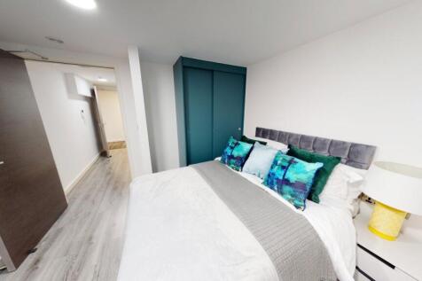 Vista Residences is a modern development located in the heart of the city and the business district offering a range of studio, 1 & 2 bedroom apartments. Surrounded by shops and businesses, our apartm
