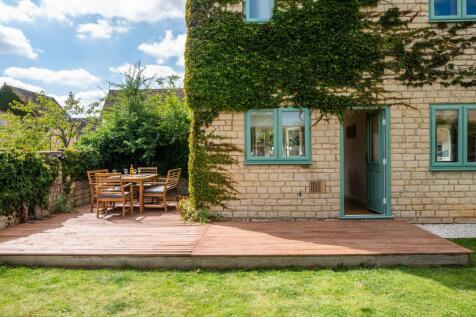 Rear & Garden