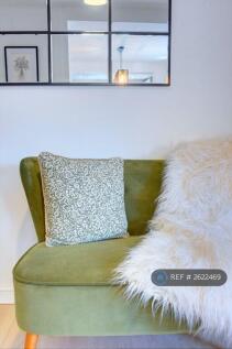 Kitchen / Dining Area