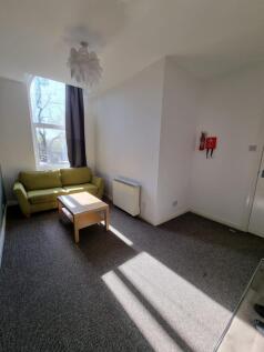2 Bedroom Flat | Wilmslow Road, M20 |