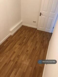 Bed 2/ Private Office 