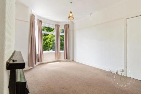 Gelligaer Gardens, Hern Crabtree (16).jpg