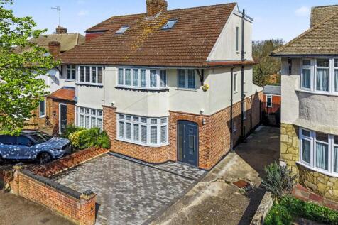 hawkswood_46.JPG