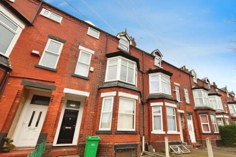 6 Bedroom Terraced in M14 6RA