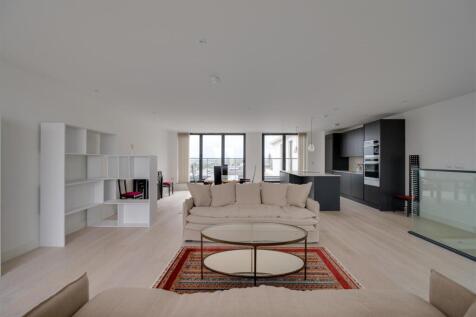 26 The Hide-24.jpg