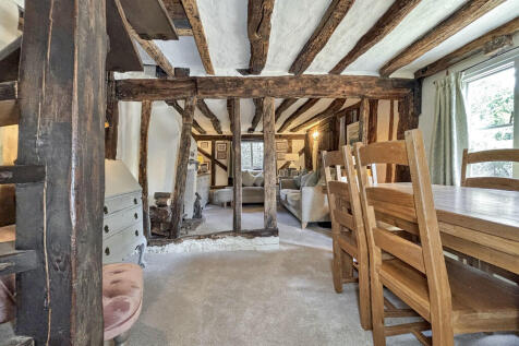 Dining/Living Roo...