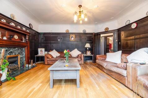 12a Thorncliffe Road (24 of 51).jpg