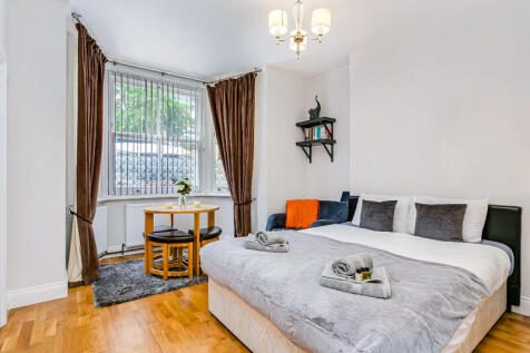 ***Inclusive Of All Utility Bills, Council Tax & Wifi Access*** LONDON HomeMoves are delighted to offer to the market this stunning self contained studio flat located on Hammersmith's most desirable s