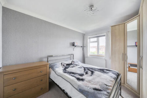 1299956-5-6836de0...