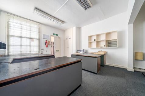 1333850-10-689e42e08ef7c