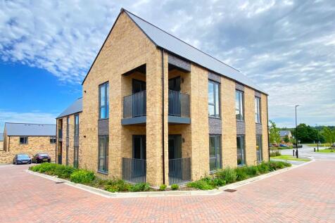 A fantastic opportunity to rent a modern property forming part of this popular new development situated on the northern outskirts of Harrogate just 2 miles from the town centre and surrounded by beaut