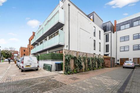 Property Image 12