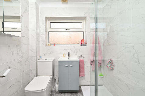 88 Yeovil Rd (2)